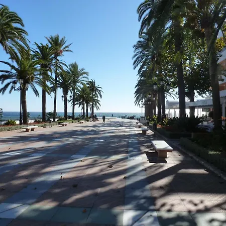 Burriana Lägenhet Nerja